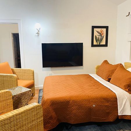Hotel Alux House Placencia Exterior foto